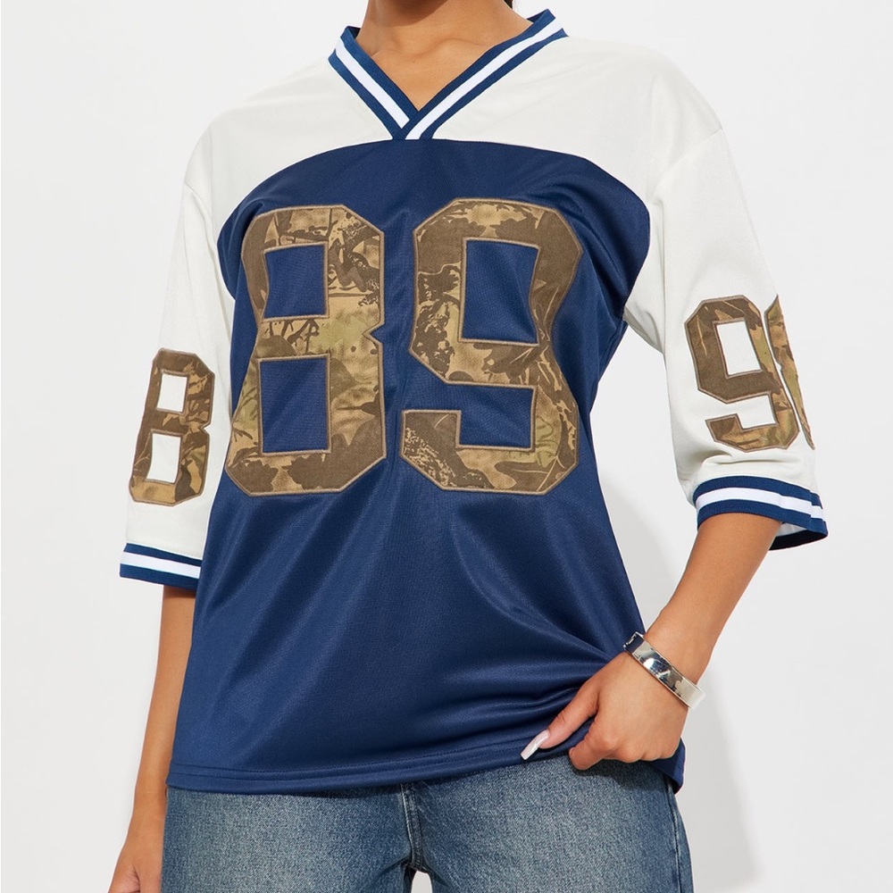Fashion Nova Navy and White V-Neck Top